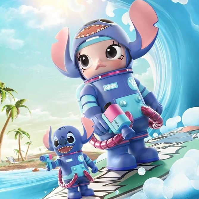 MEGA SPACE MOLLY 400% Stitch Collectible Figure — product image 7 of 7