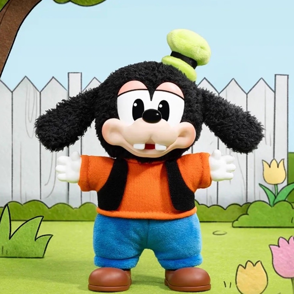 Mickey Family Vinyl Plush Pendant Blind Box — product image 9 of 9