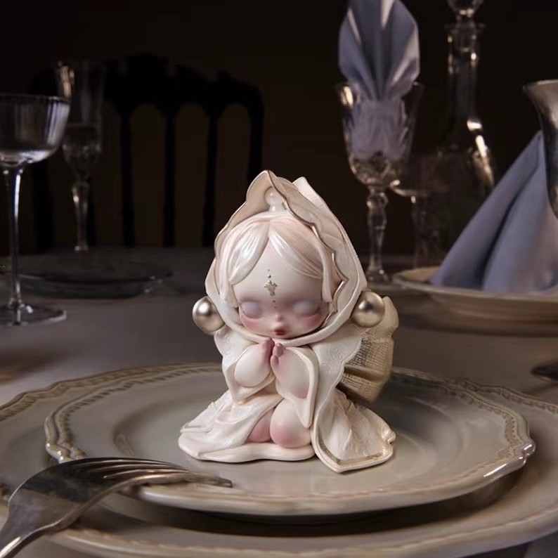 SKULLPANDA Dining Table Figure Blind Box — product image 6 of 8
